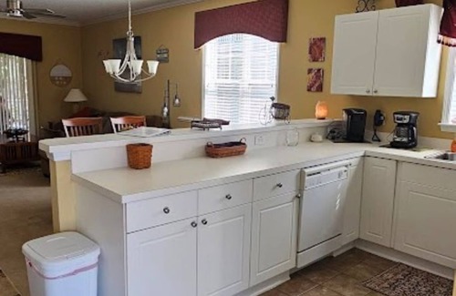 North Myrtle Beach Condominio | SNOWBIRDS WELCOME Dates going fast. Pet Friendly 2B/2B Condo in Barefoot Resort
