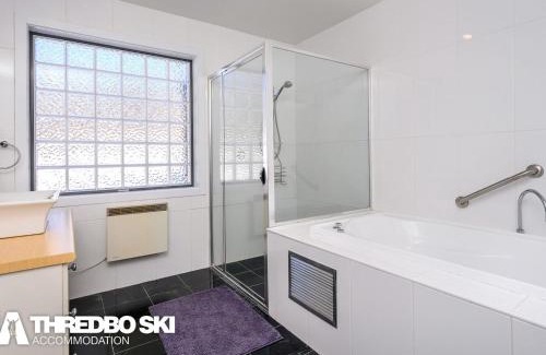 Thredbo Chalet De Esquí | Snowbound Chalet 3