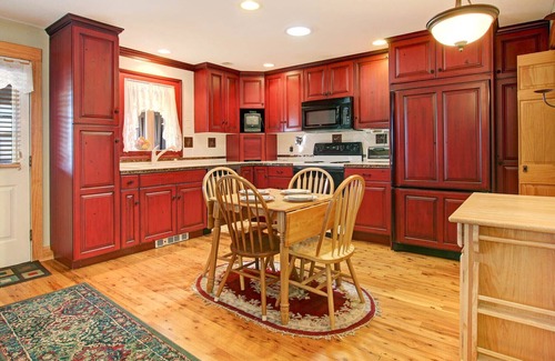 Estes Park Condominio | Snowdrift Peak 203 - 2 Br condominio, Marys Lake y vistas a la montaña!