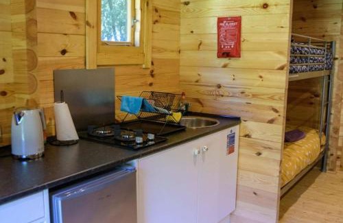 Alford Casa | Snowdrop Cabin Retreat dog friendly peaceful