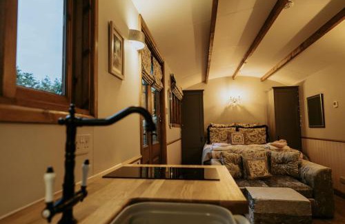 Alkborough Casa | Snowdrop Lodge