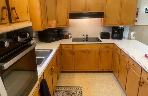 Washburn Casa | "Snowmobile/ATV Haven LLC" w/access to ITS 83/105