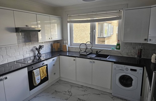Helensburgh Apartamento | Snug - Colquhoun Square Apartment