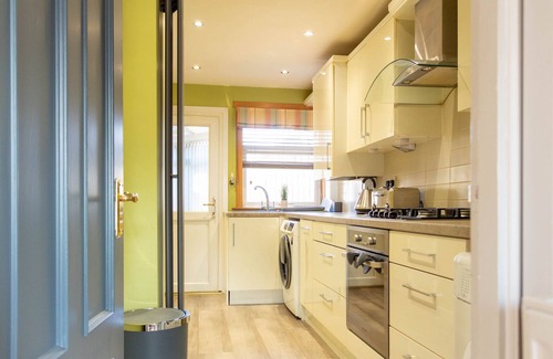 Grangemouth Casa | Casa-Baño privado