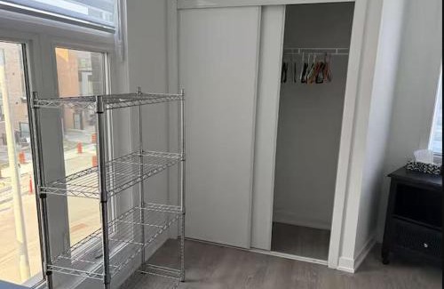 Lawrence Heights Casa | Snug Room near Yorkdale
