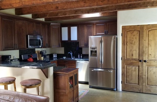 Downtown Santa Fe Casa | ¡Tan cerca! Perfect Southwest Casita 3 cuadras Plaza, 2 a O'Keeffe/Casita Ristra