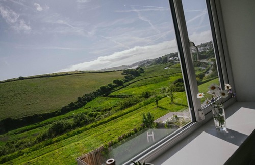 Newquay Casa | Soak in amazing views @ EbbandFlow