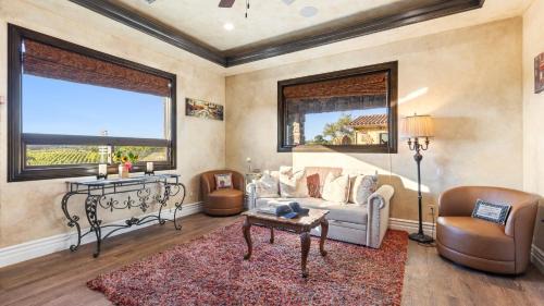 Temecula Casa | Soaking Tub Vineyard Views Wine Trail Access The Casita at Vines Estate by AvantStay