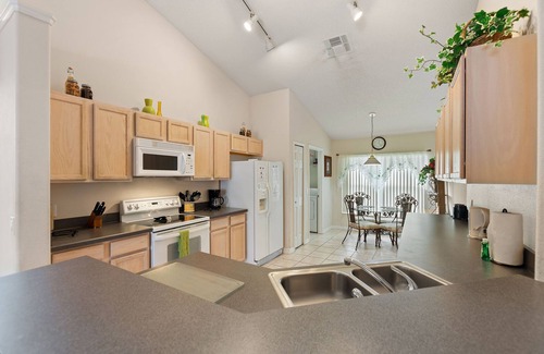 Eagle Pointe South Villa | Soaring Eagle At Eagle Point By Shine Villas #102 4 Bedroom Home