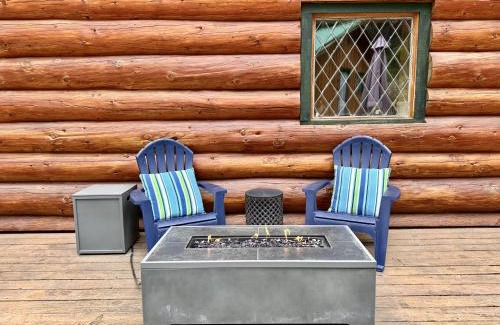 Leavenworth Casa | Soaring Pines Lodge by NW Comfy Cabins