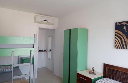 Itacolomi Casa | Sobrado Carpe Diem Palmeiras, 450 m da praia, 2 suítes com ar, 2 vagas, check-in 24h, churrasqueira, 20 min do Beto Carrero