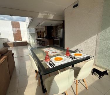 Umuarama Apartamento | Sobrado espaçoso e aconchegante proximo ao centro