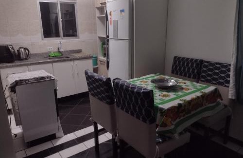 Cachoeira do Bom Jesus Apartamento | Sobrado Silva Vieira