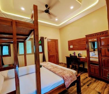 Jhargram Complejo | Sobuj Thikana Villa Resort and Jungle camp