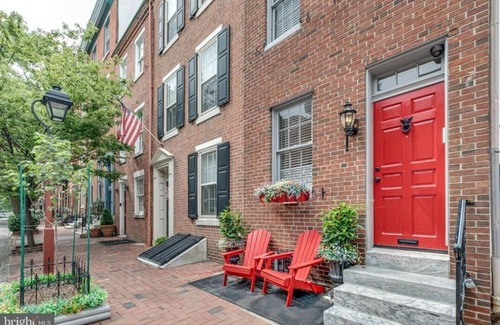 Society Hill Casa | Society Hill - 2 Bedroom, 2 Bathroom and Kitchen