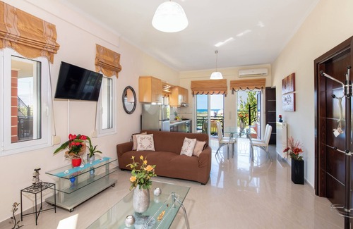 Kamisiana Apartamento | Socrates Holidays Apt. 1 with Pool near the Beach