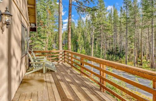 Soda Springs Casa | Soda Springs Cabin Less Than 1 Mile to the Slopes