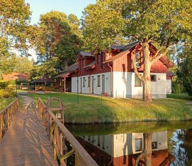 Kurtuvenai Casa | Sodyba Prie Tvenkinio