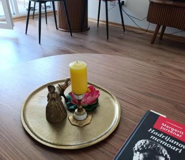 Sutomore Apartamento | Sofi