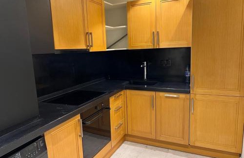 Nardaran Apartamento | Sofia Grand
