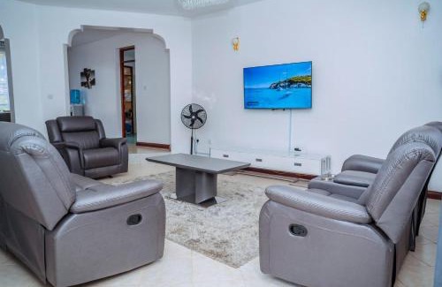 Kisumu Casa | Sofitel Executive 3 bedrooms all rooms ensuite own compound