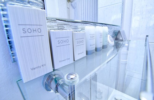 Spring Hill Hotel | Soho Brisbane