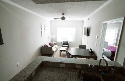 Courier City - Oscawana Apartamento | SoHo/HydePark Aparment - Premium Location Free/ Parking