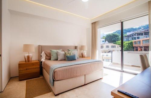Alta Vista Casa | Soho PV 2 Workspaces, Pool, Gym & Rooftop Bar