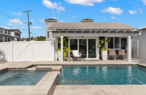 Courier City - Oscawana Casa | SoHo Serenity - Amazing Home with Private Pool & Hot Tub, SoHo District