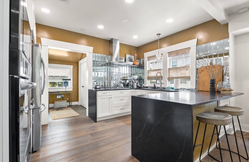 Courier City - Oscawana Casa | SoHo Serenity by Brightwild | Pool & Hot Tub