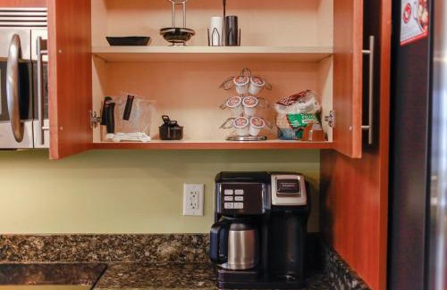 Sandbridge Casa | Sojourn Beach Haven Sleeps 7 with Pool near Beach