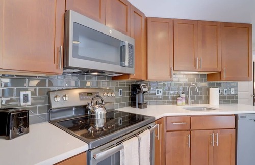 Ballston Apartamento | Sojourn | VA Square | 2 BR NEW