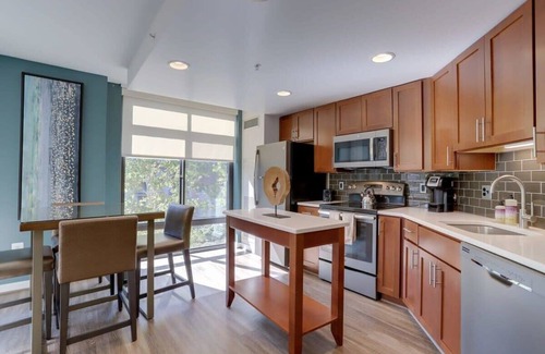 Ballston Apartamento | Sojourn | VA Square | 2 BR NEW