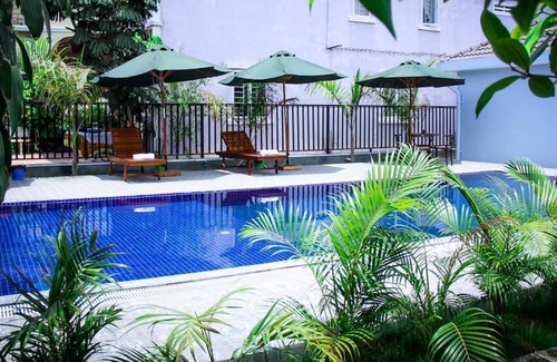 Kampot Hotel | Sokhom Bungalow