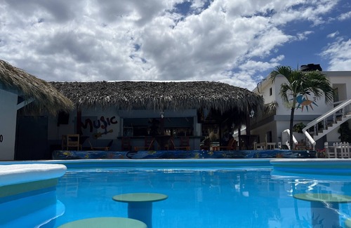 Residencial ROMANA Hotel | Sol Azul