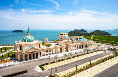 Songgun Complejo | Sol Beach Jindo