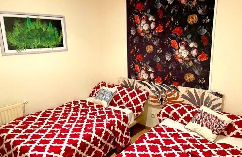 Chueca Cama Y Desayuno | SOL Montera & PARKING TPH