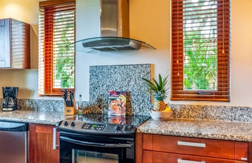 Playa Hermosa Condominio | Sol y Mar 1C | Beachfront Bottom Floor Condo