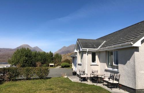 Ardhasaig Casa | SOLACE COTTAGE