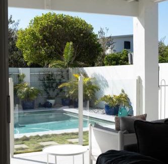 Wurtulla Casa | Solar Pool & Luxury Beach Villa
