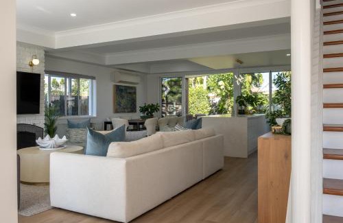 Wurtulla Casa | Solar Pool & Luxury Beach Villa