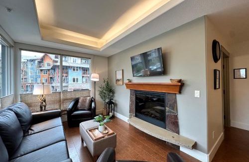Canmore Apartamento | Solara Resort - Quiet & Mountain View Corner Suite