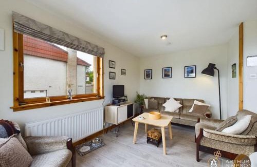 Lerwick Casa | Solberg - Charming two bedroom cottage in Lerwick