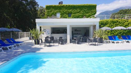Santa-Maria-Poggio Apartamento | Sole e Mare