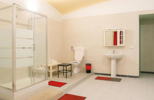 Castelletto Casa | Sole Rosso Pernotto Smart a Genova Porto