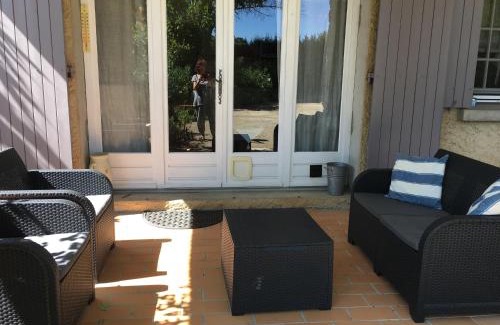 Saint-Hilaire-de-Brethmas Apartamento | soleil lotus