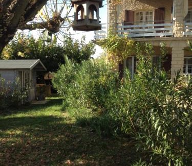 Saint-Hilaire-de-Brethmas Apartamento | soleil lotus