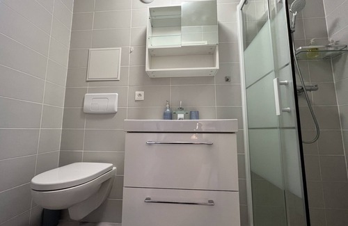 Neydens Apartamento | Estudio-Soleil levant-Baño en la habitacion