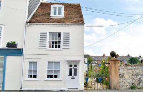 Yarmouth Casa | Solent Cottage - Pqqu