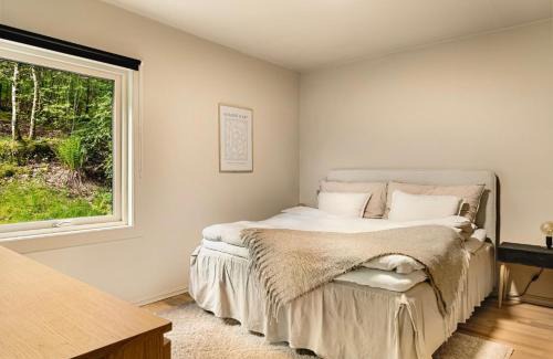 Arstad Apartamento | Solheimen